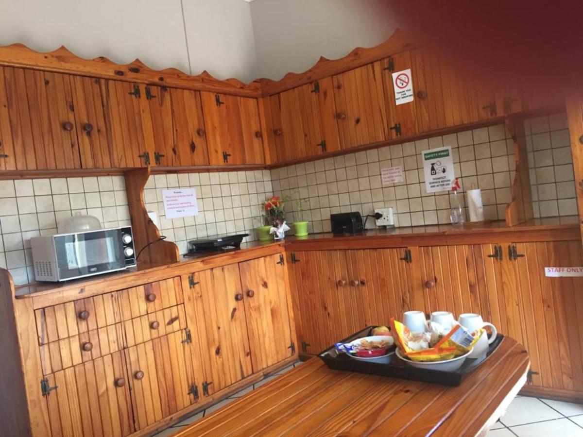 Jembjo'S Knysna Lodge & Backpackers Exterior foto