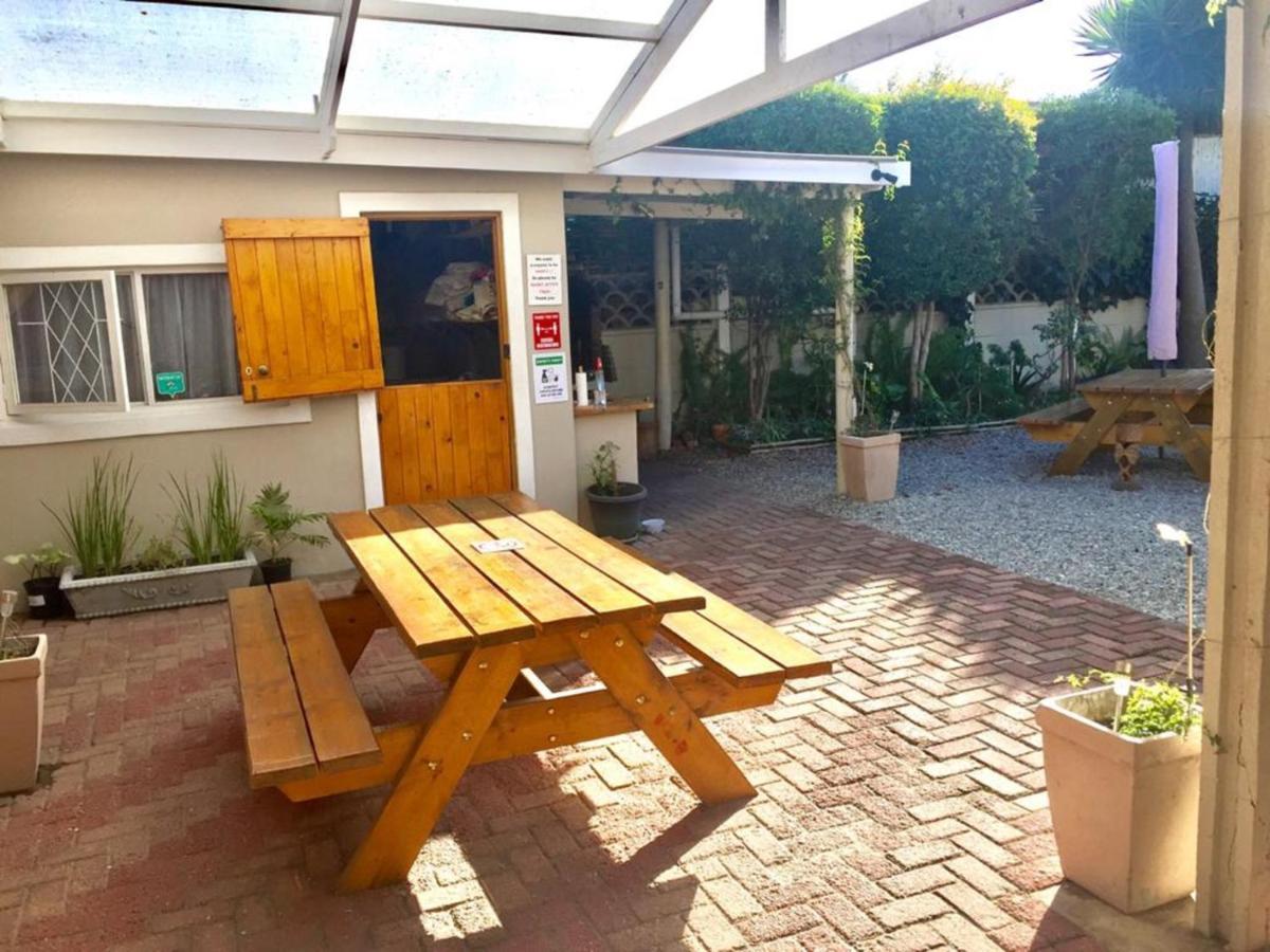 Jembjo'S Knysna Lodge & Backpackers Exterior foto