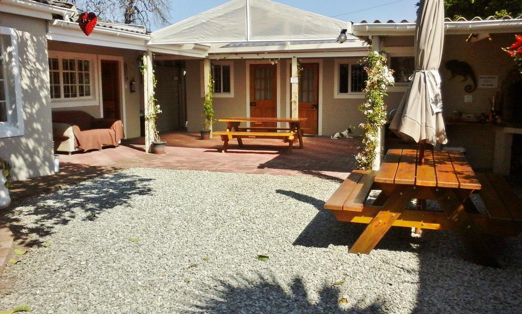 Jembjo'S Knysna Lodge & Backpackers Exterior foto