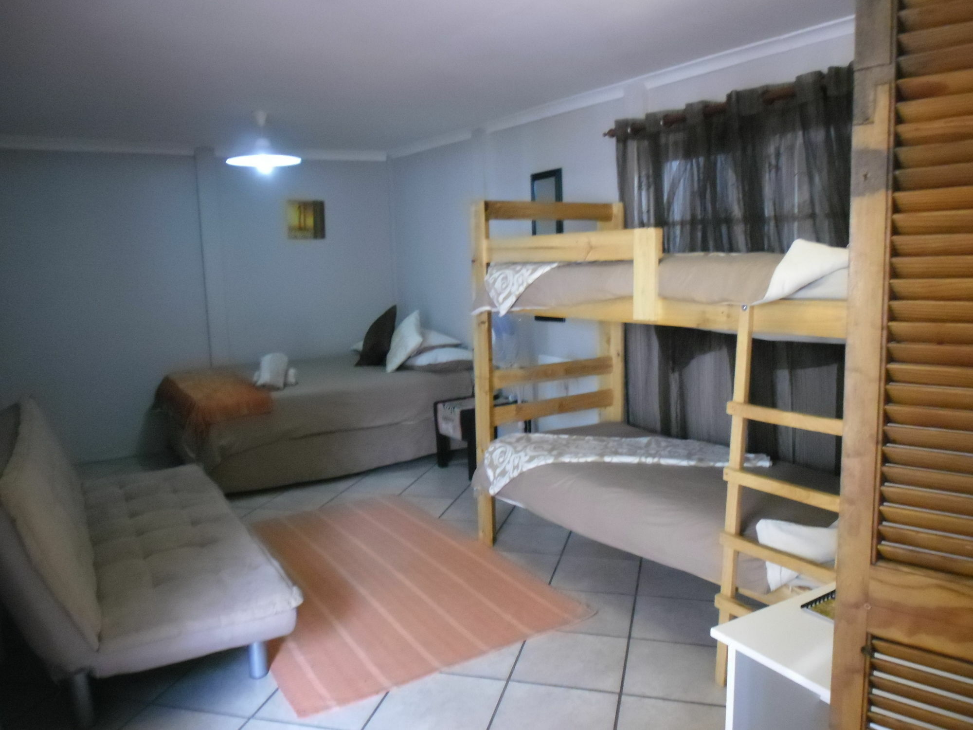 Jembjo'S Knysna Lodge & Backpackers Exterior foto