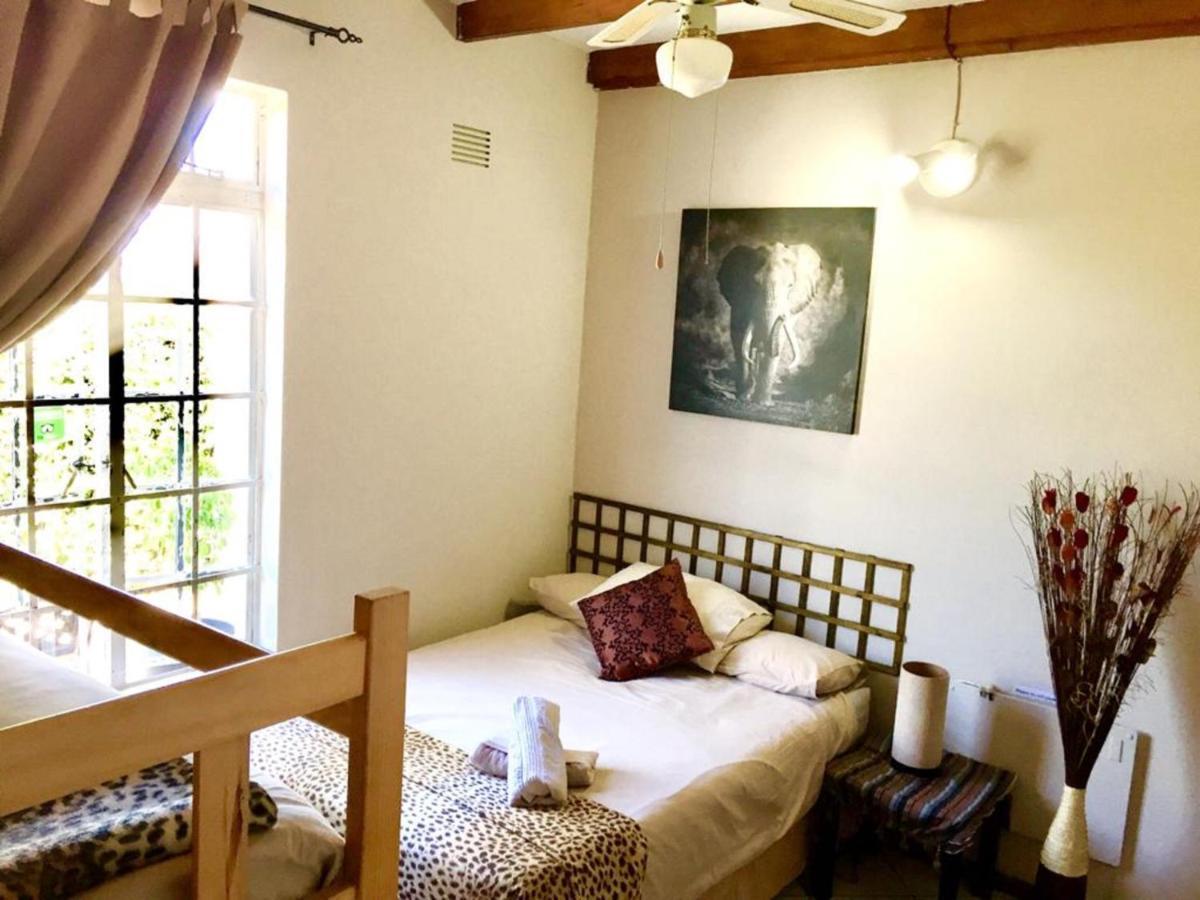 Jembjo'S Knysna Lodge & Backpackers Exterior foto
