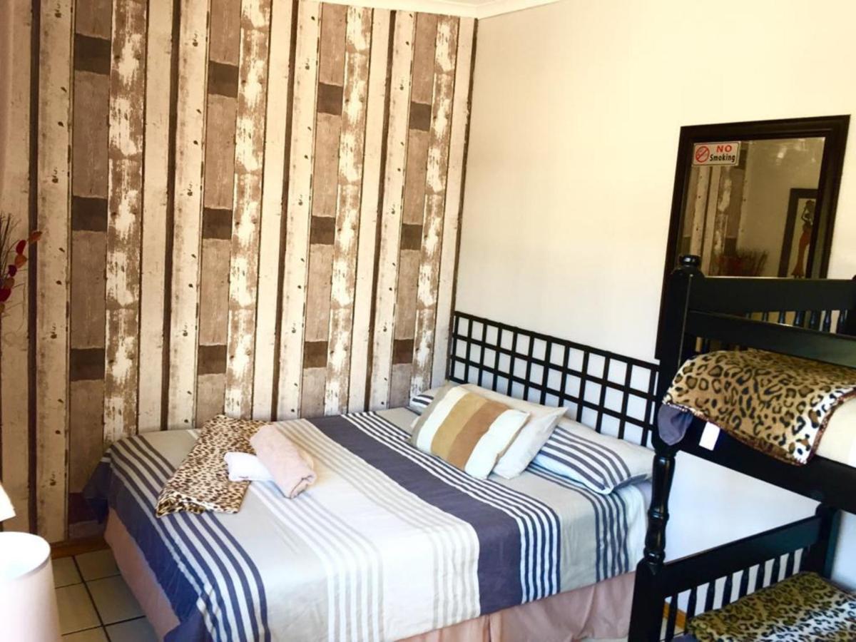 Jembjo'S Knysna Lodge & Backpackers Exterior foto